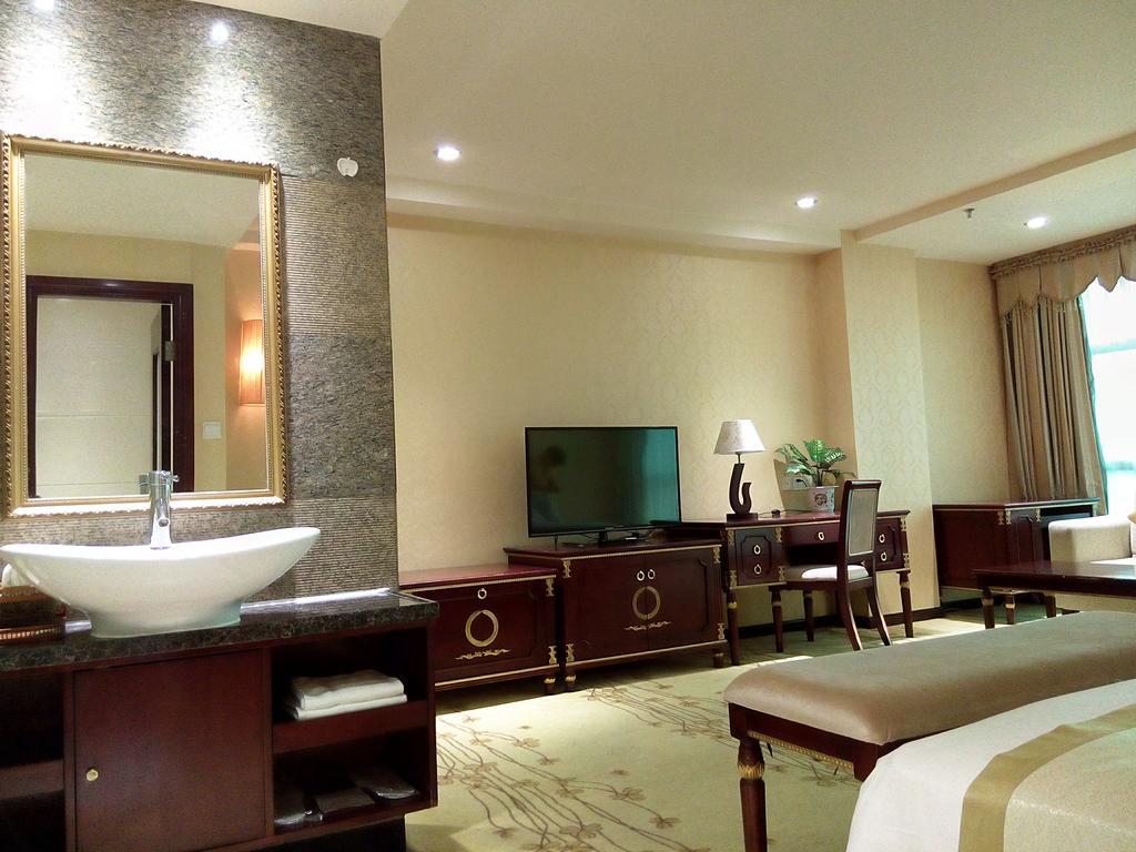 Guangzhou Li Gang Hotel Cantón Habitación foto