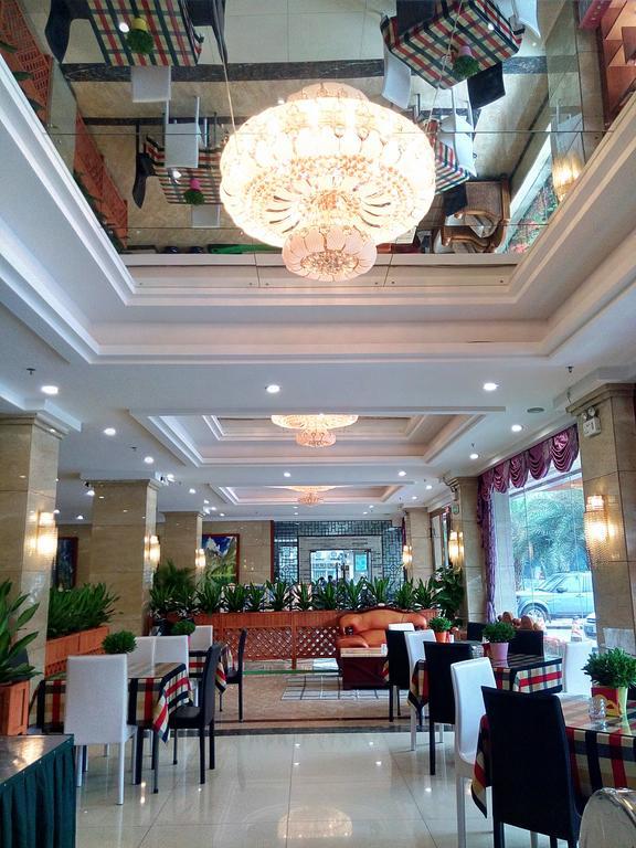 Guangzhou Li Gang Hotel Cantón Exterior foto